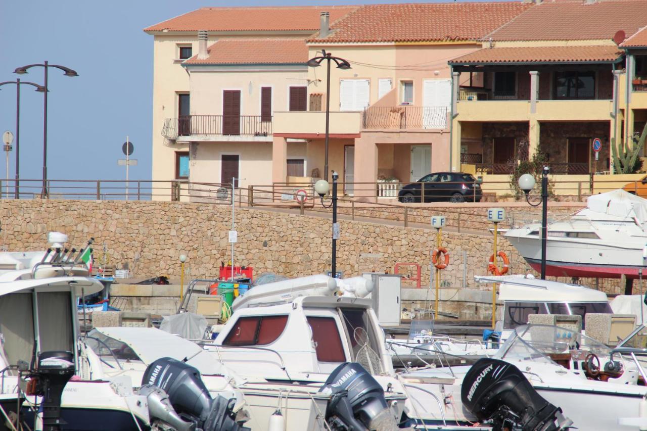 Borgo Spiaggia Vista Mare Ізола-Росса Екстер'єр фото