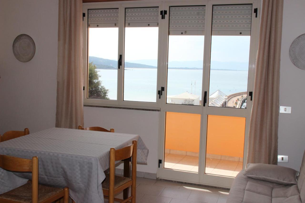 Borgo Spiaggia Vista Mare Ізола-Росса Екстер'єр фото