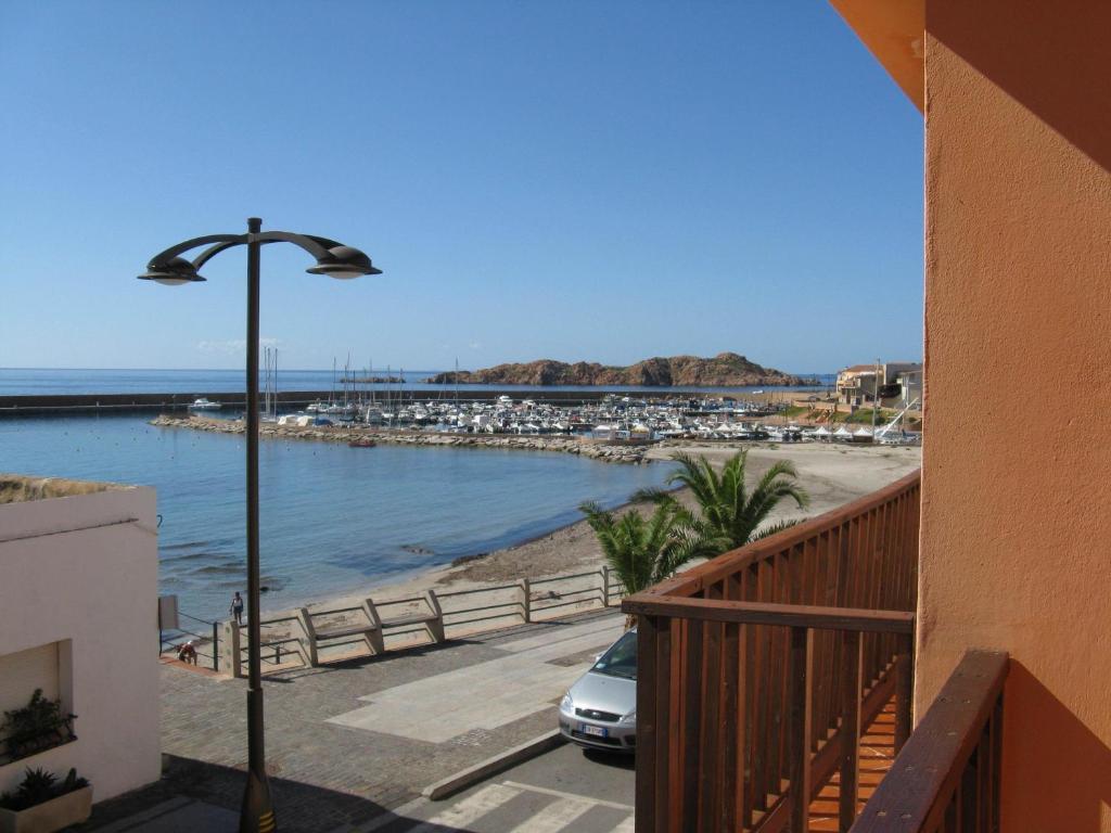 Borgo Spiaggia Vista Mare Ізола-Росса Номер фото