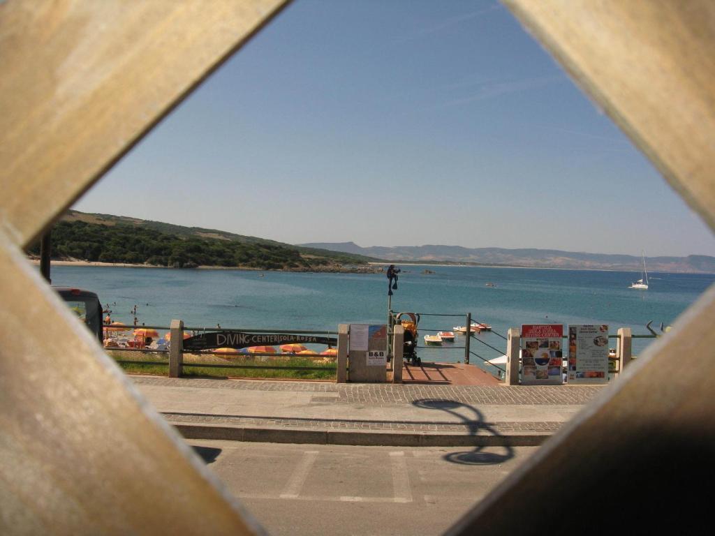 Borgo Spiaggia Vista Mare Ізола-Росса Екстер'єр фото