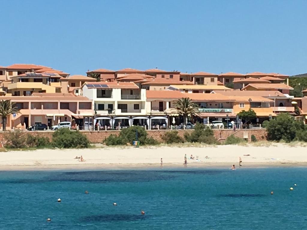 Borgo Spiaggia Vista Mare Ізола-Росса Екстер'єр фото